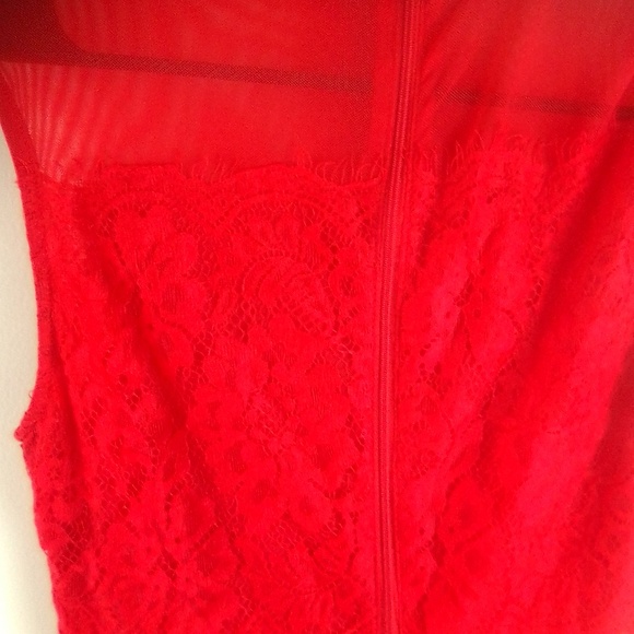 WINDSOR DRESS - Picture 5 of 8